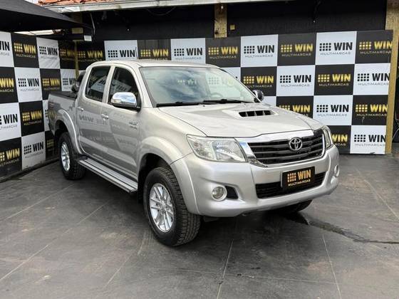 TOYOTA HILUX 3.0 SRV 4X4 CD 16V TURBO INTERCOOLER DIESEL 4P MANUAL